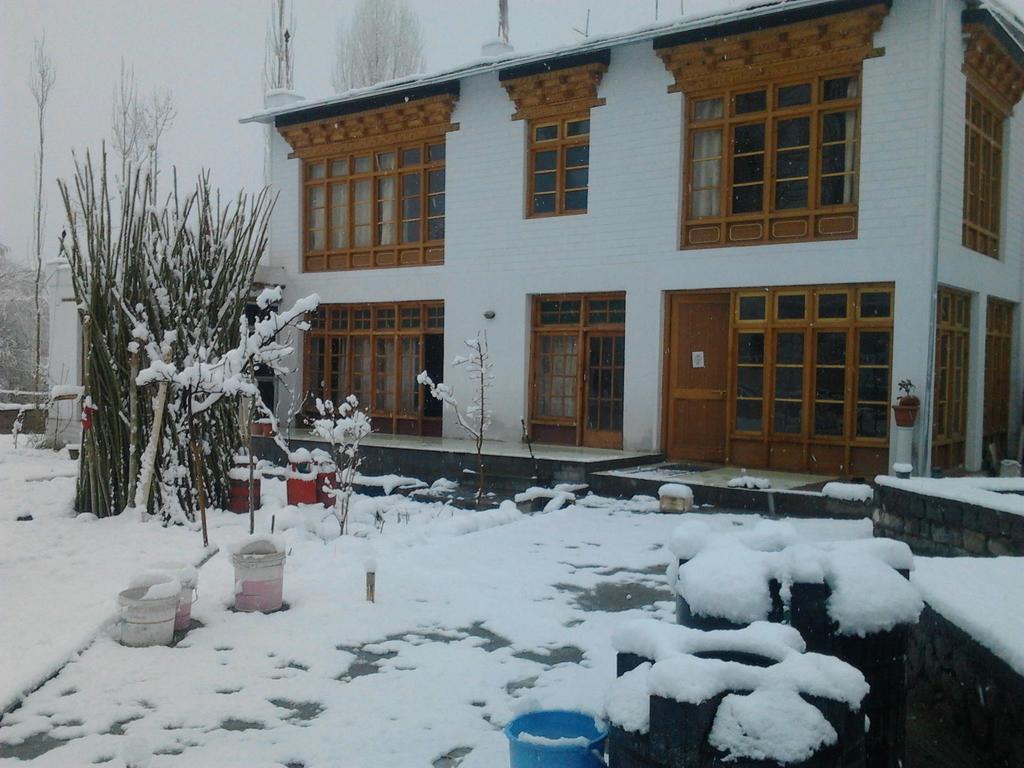 ليه Jimmy'S Homestay المظهر الخارجي الصورة